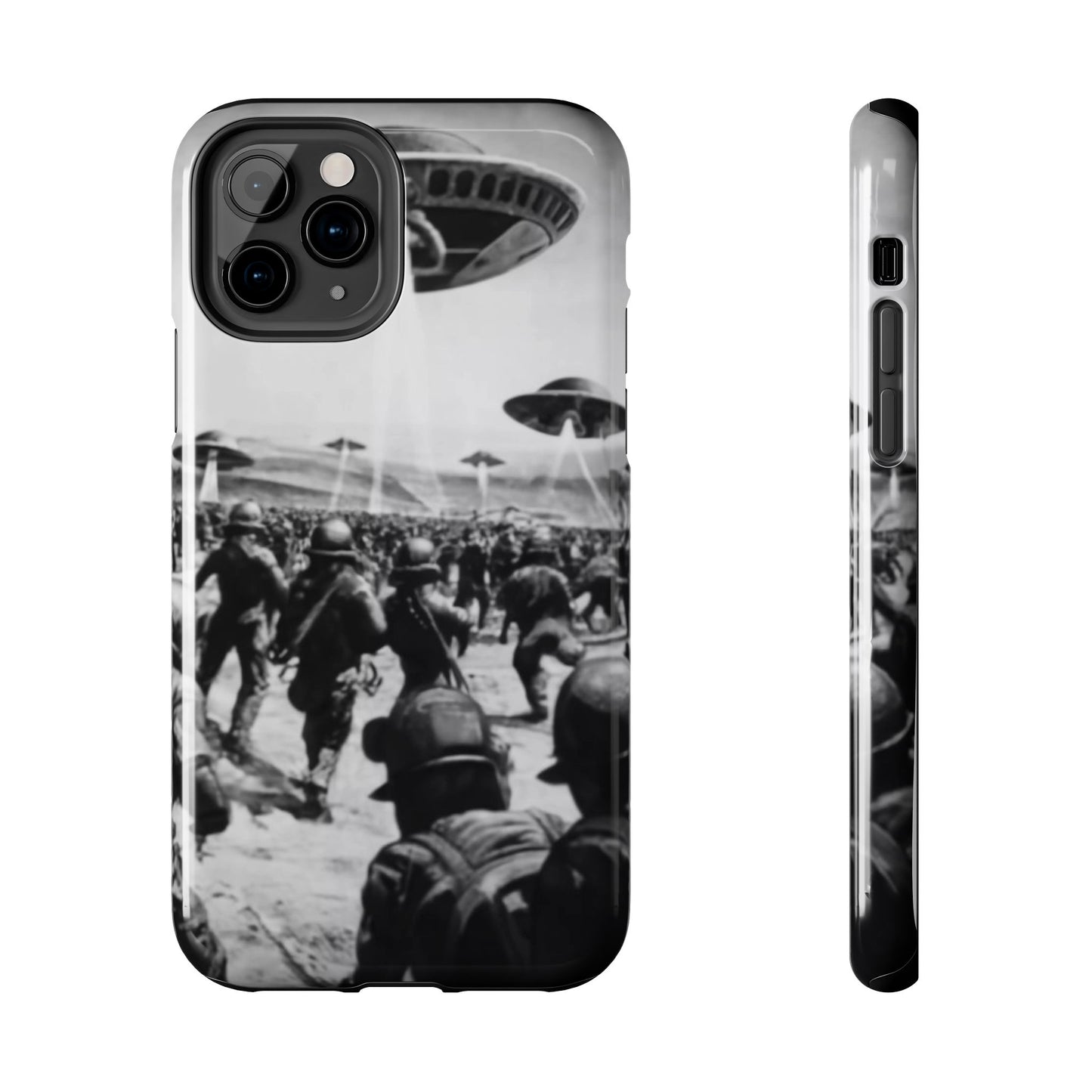 RetroWar UFO Encounter Tough Phone Case