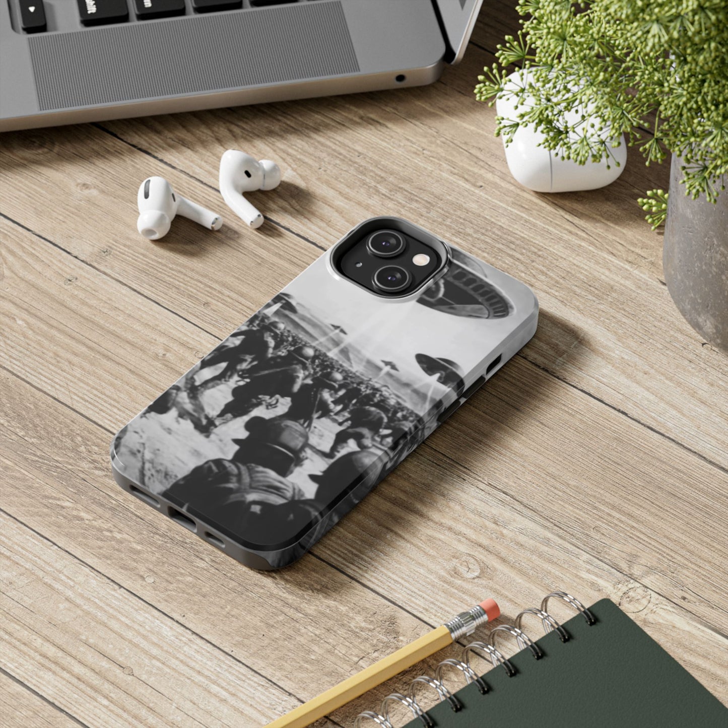 RetroWar UFO Encounter Tough Phone Case