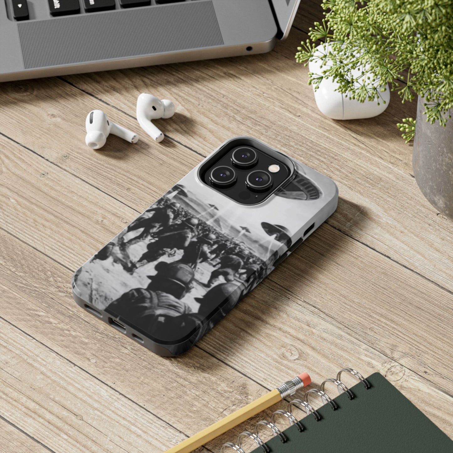 RetroWar UFO Encounter Tough Phone Case