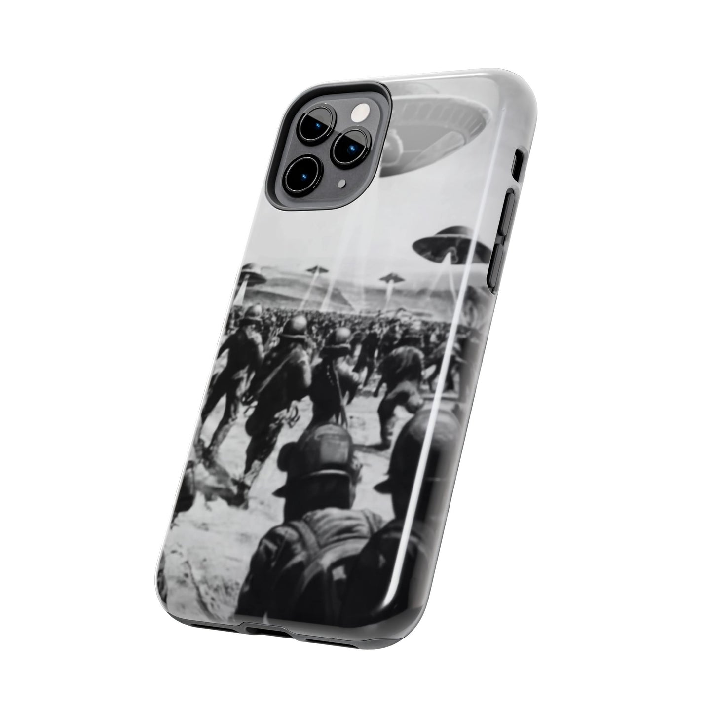 RetroWar UFO Encounter Tough Phone Case