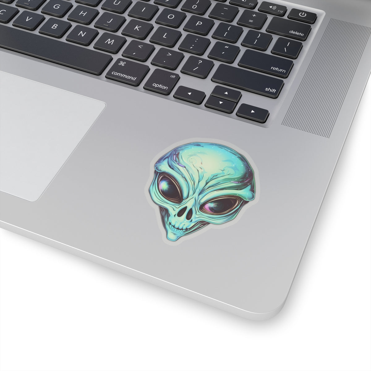 Creepy Green Alien Head Vinyl Sticker