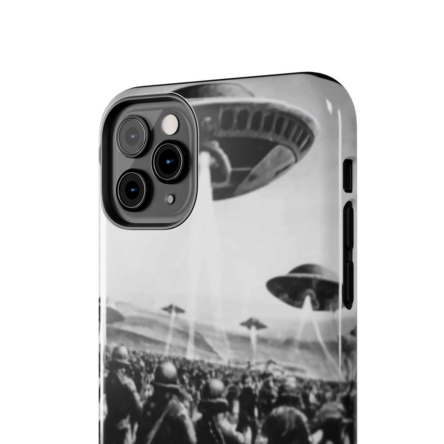 RetroWar UFO Encounter Tough Phone Case