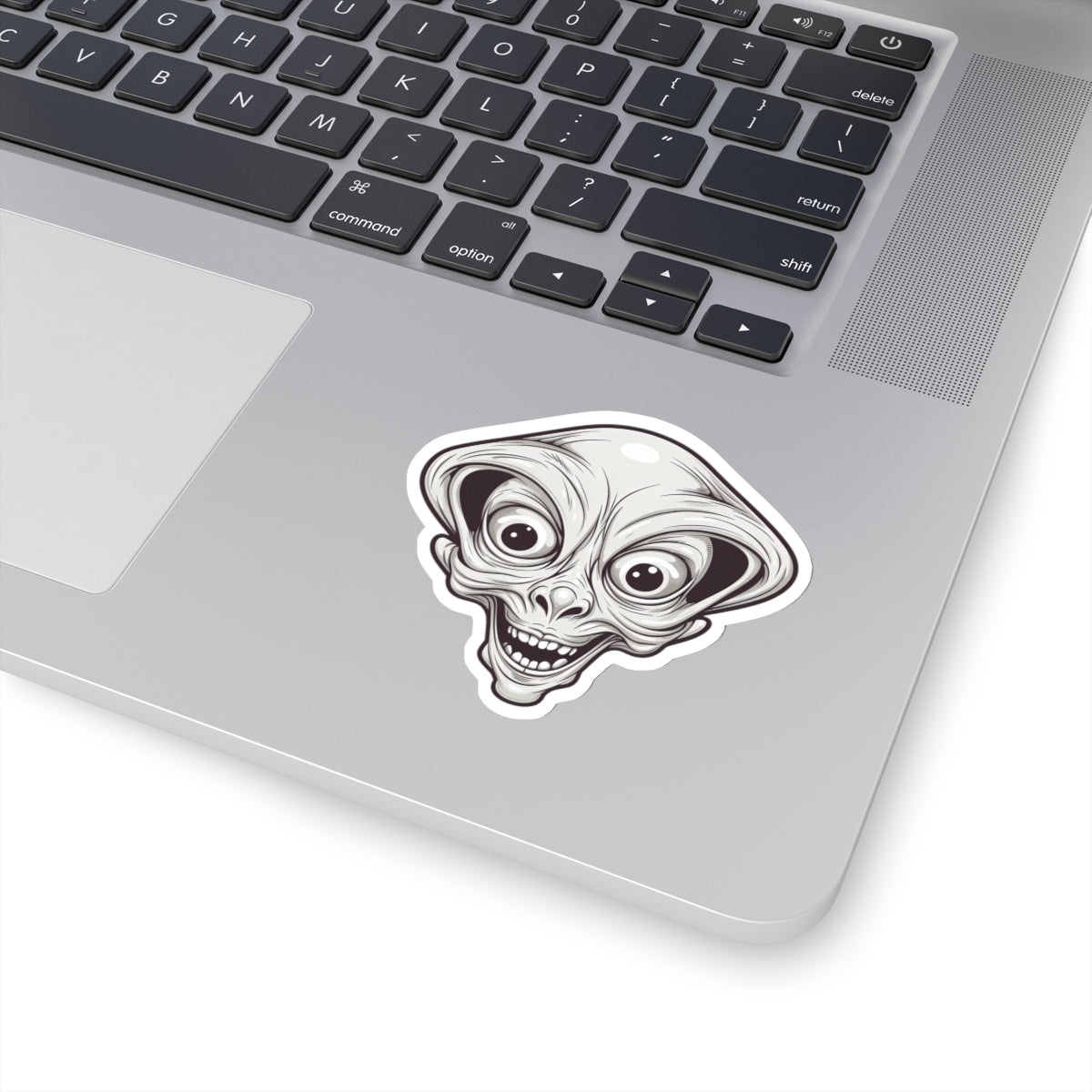 Bulging Eyes Alien Head Vinyl Sticker