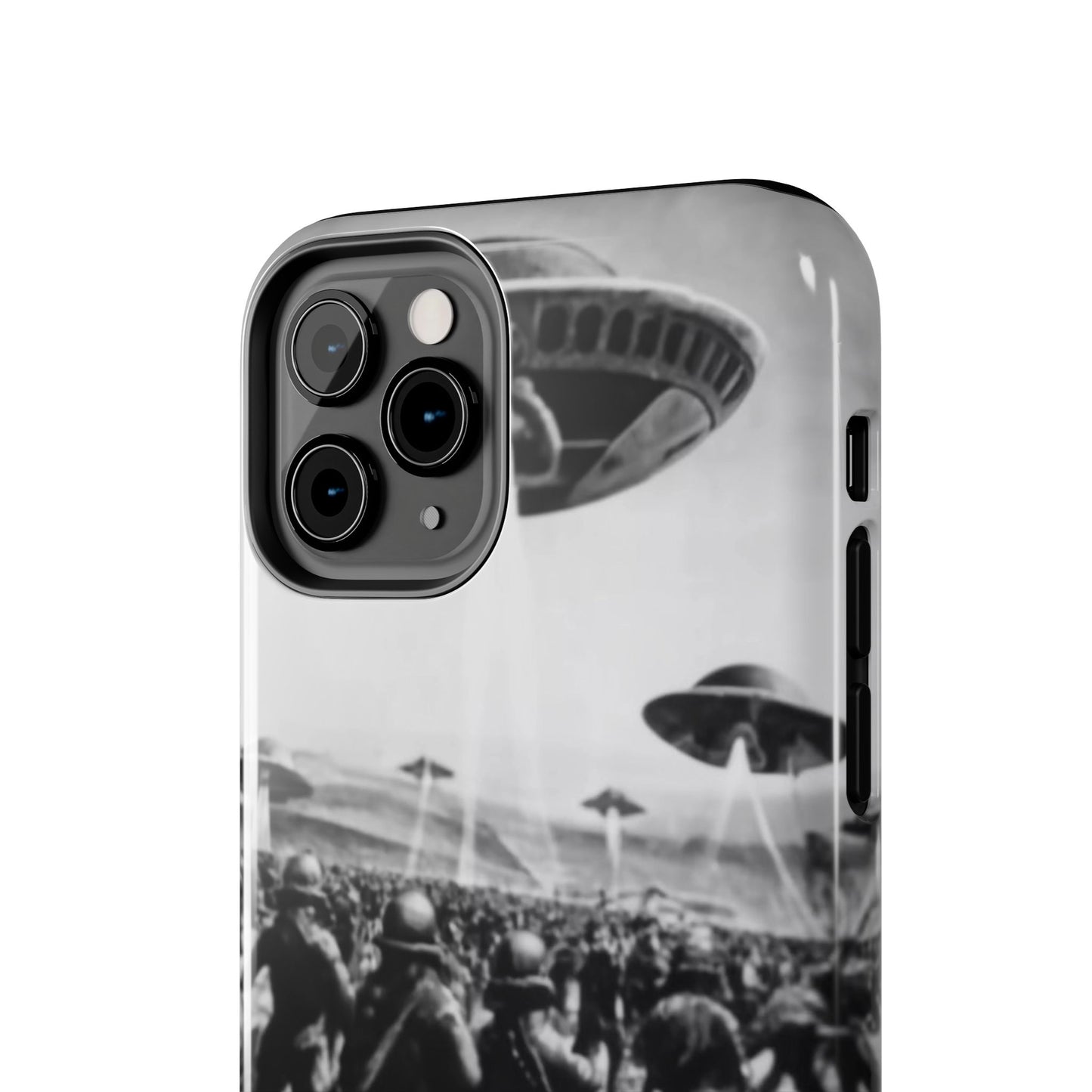 RetroWar UFO Encounter Tough Phone Case
